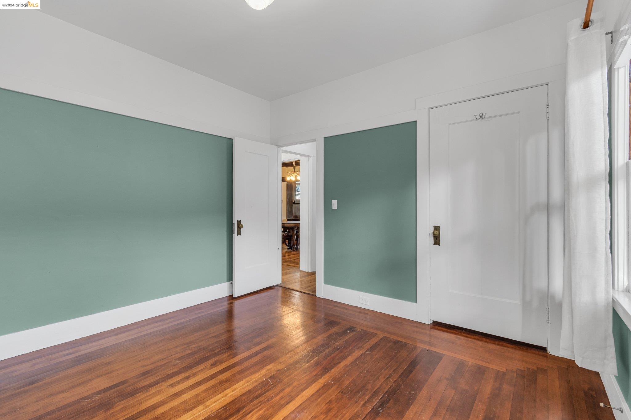 35 Ramona Ave