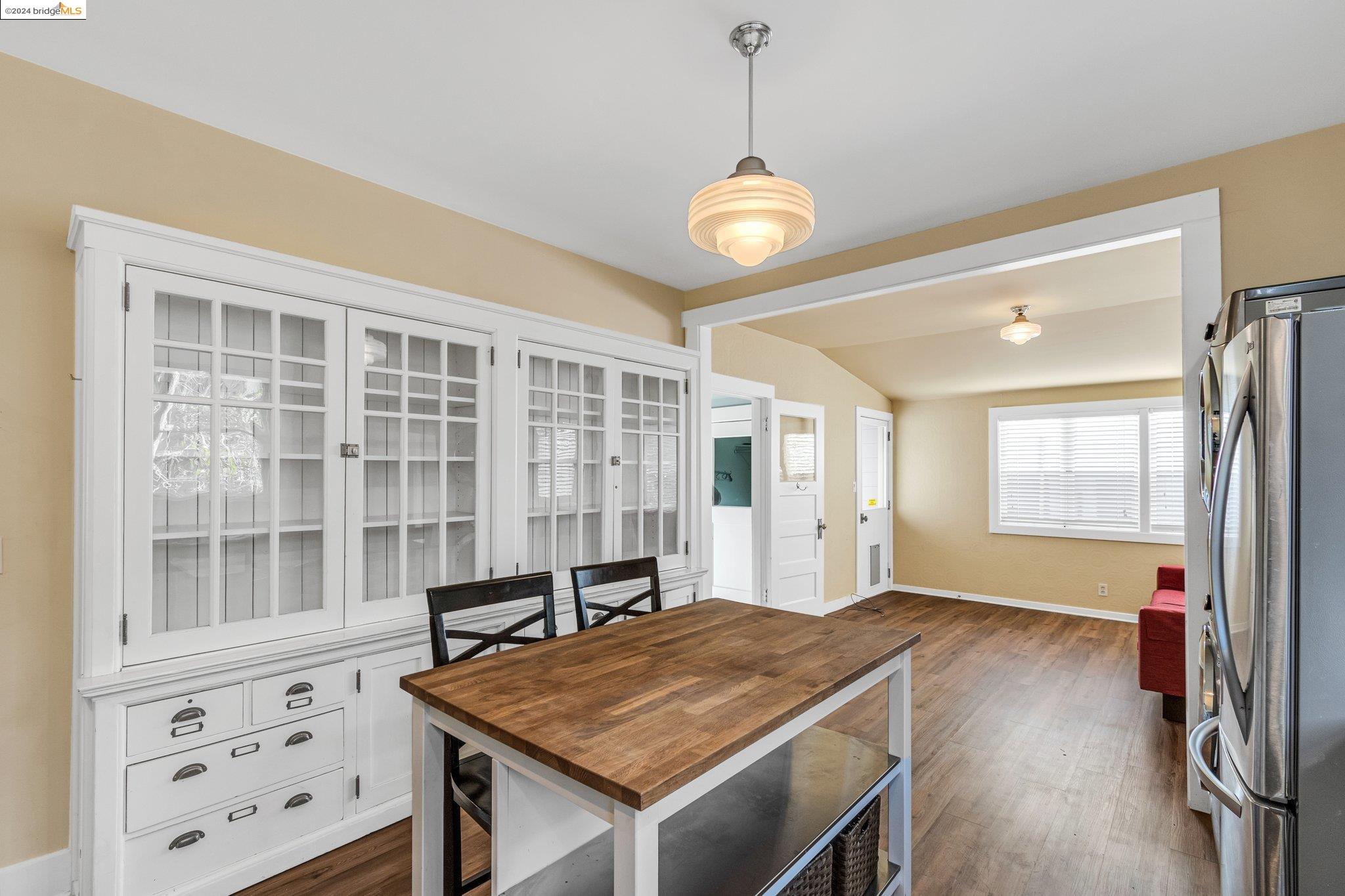 35 Ramona Ave
