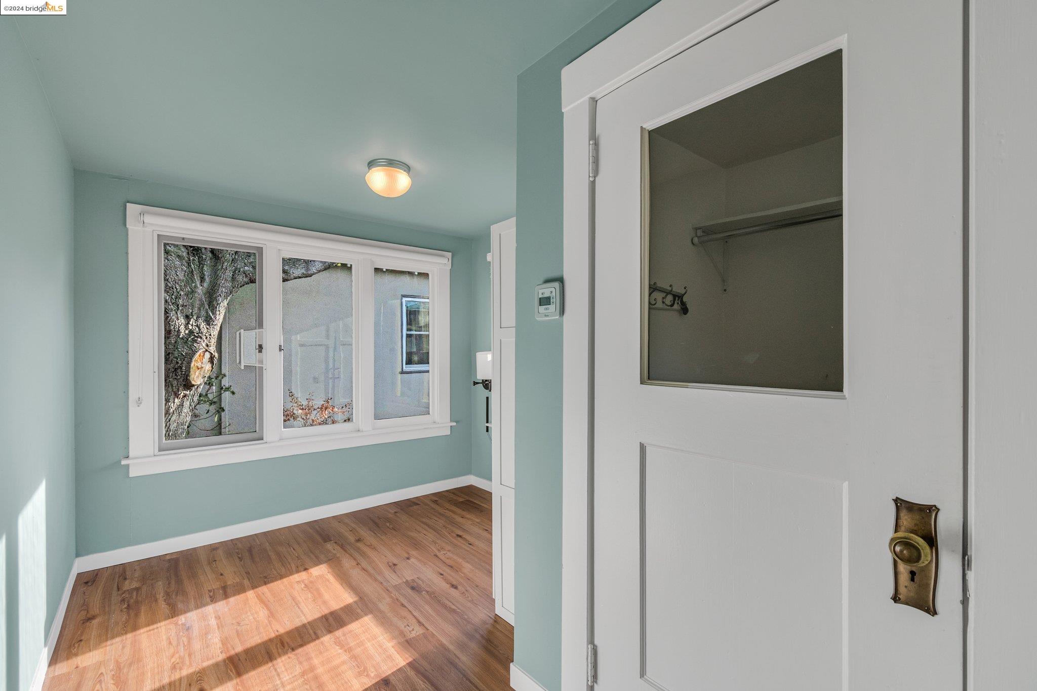 35 Ramona Ave