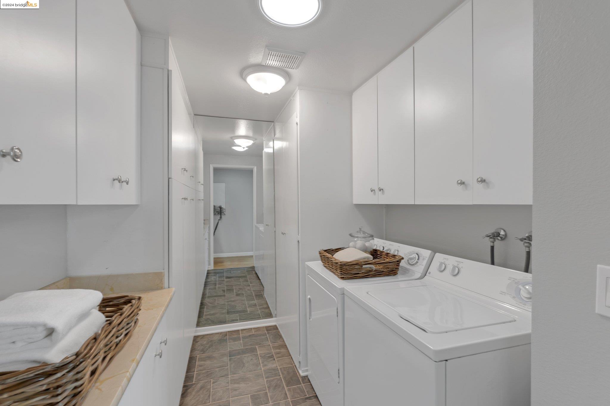 2177 Myrtle Beach Ln