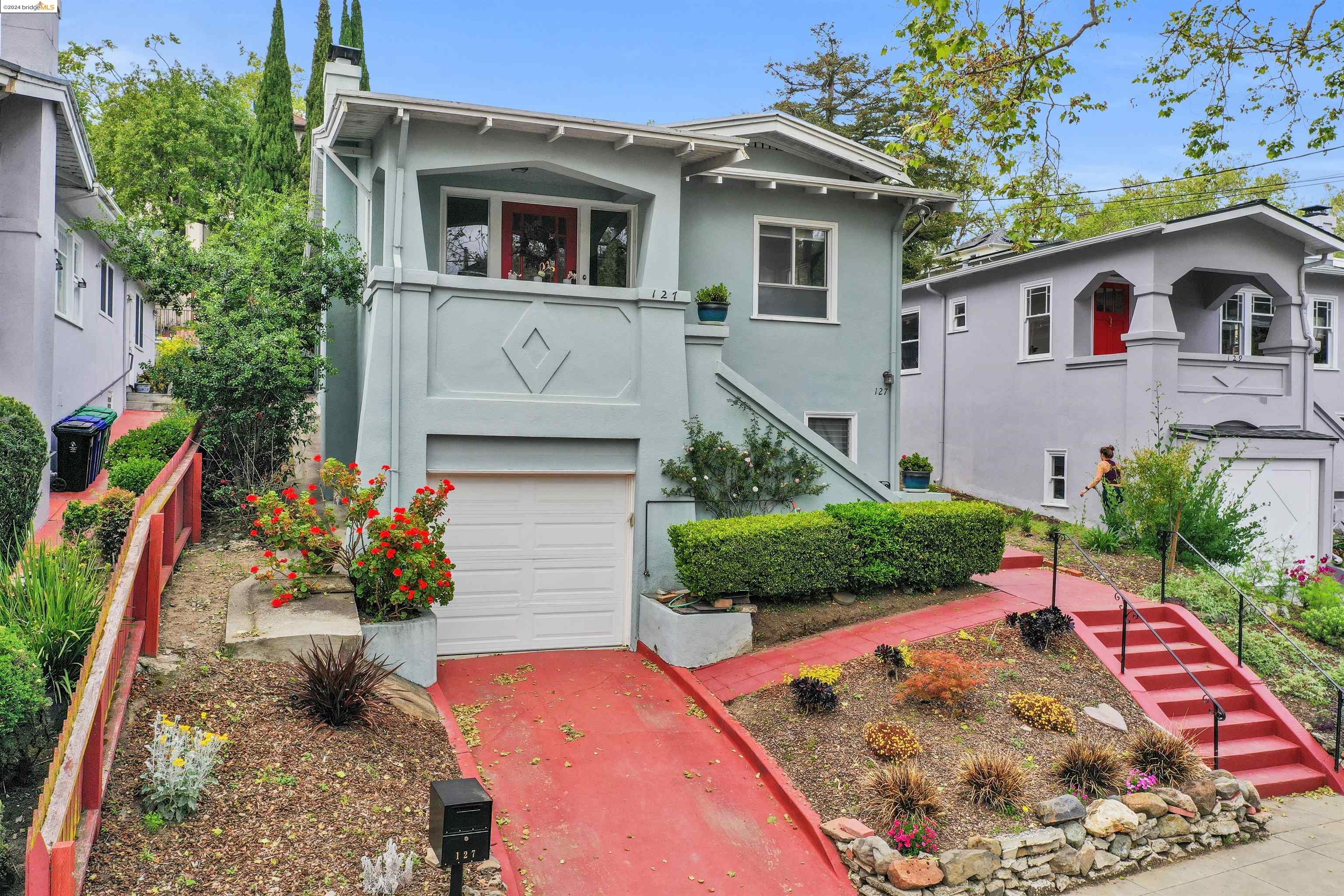 127 Lake Ave