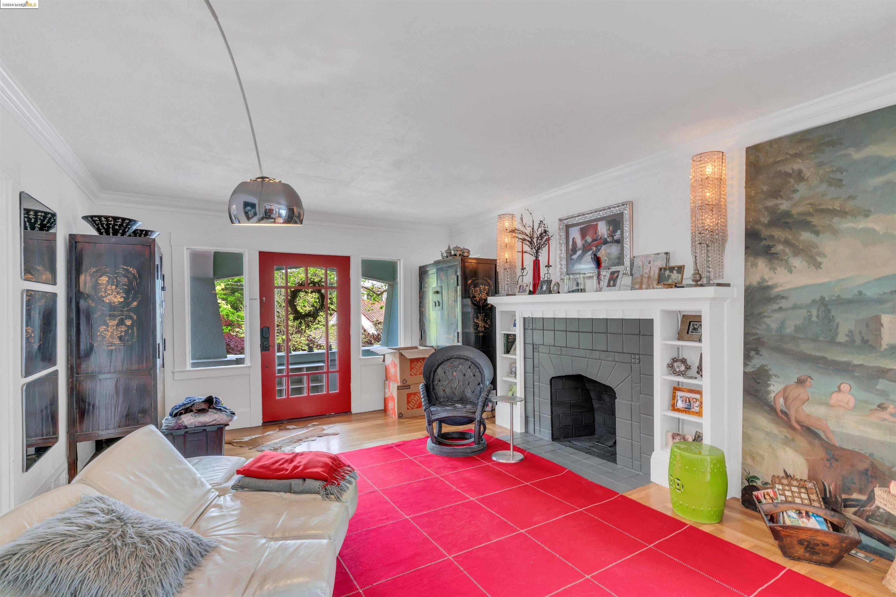 127 Lake Ave