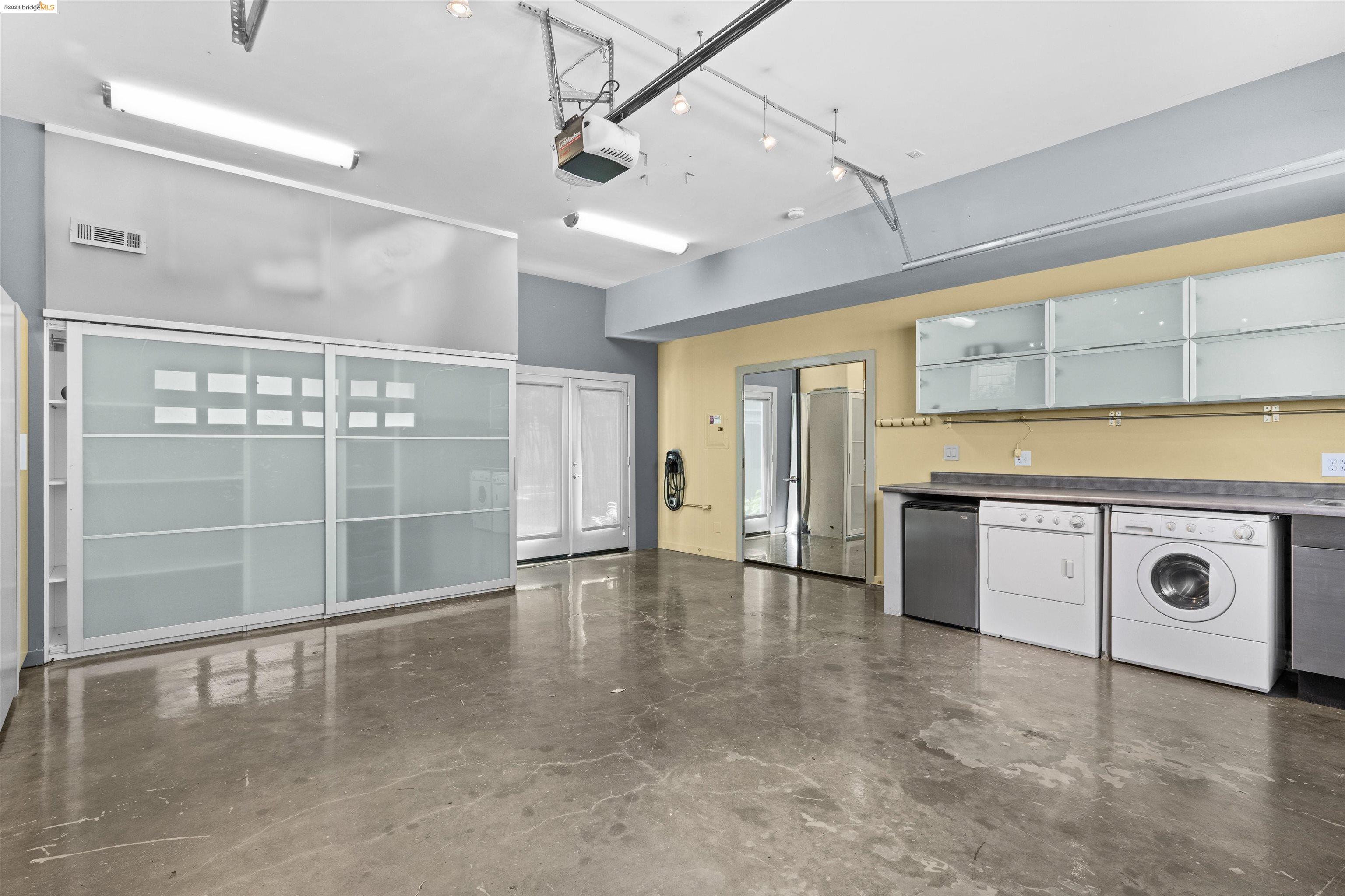 505 Lancaster St # 3