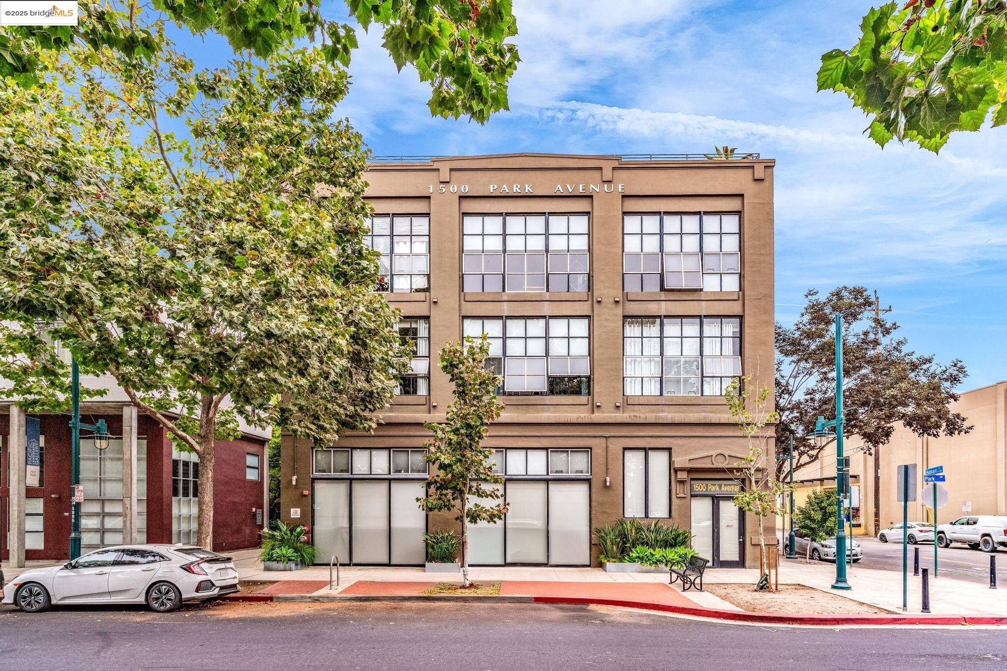 1500 Park Ave # 311