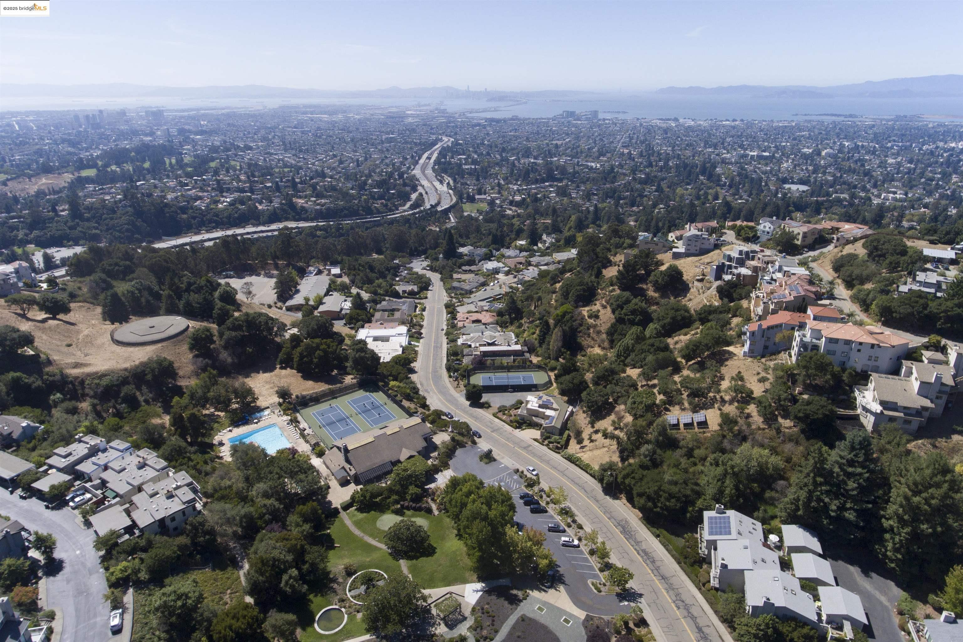 1881 Grand View Drive