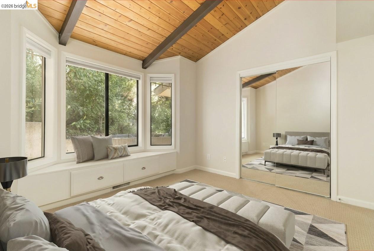 1881 Grand View Drive