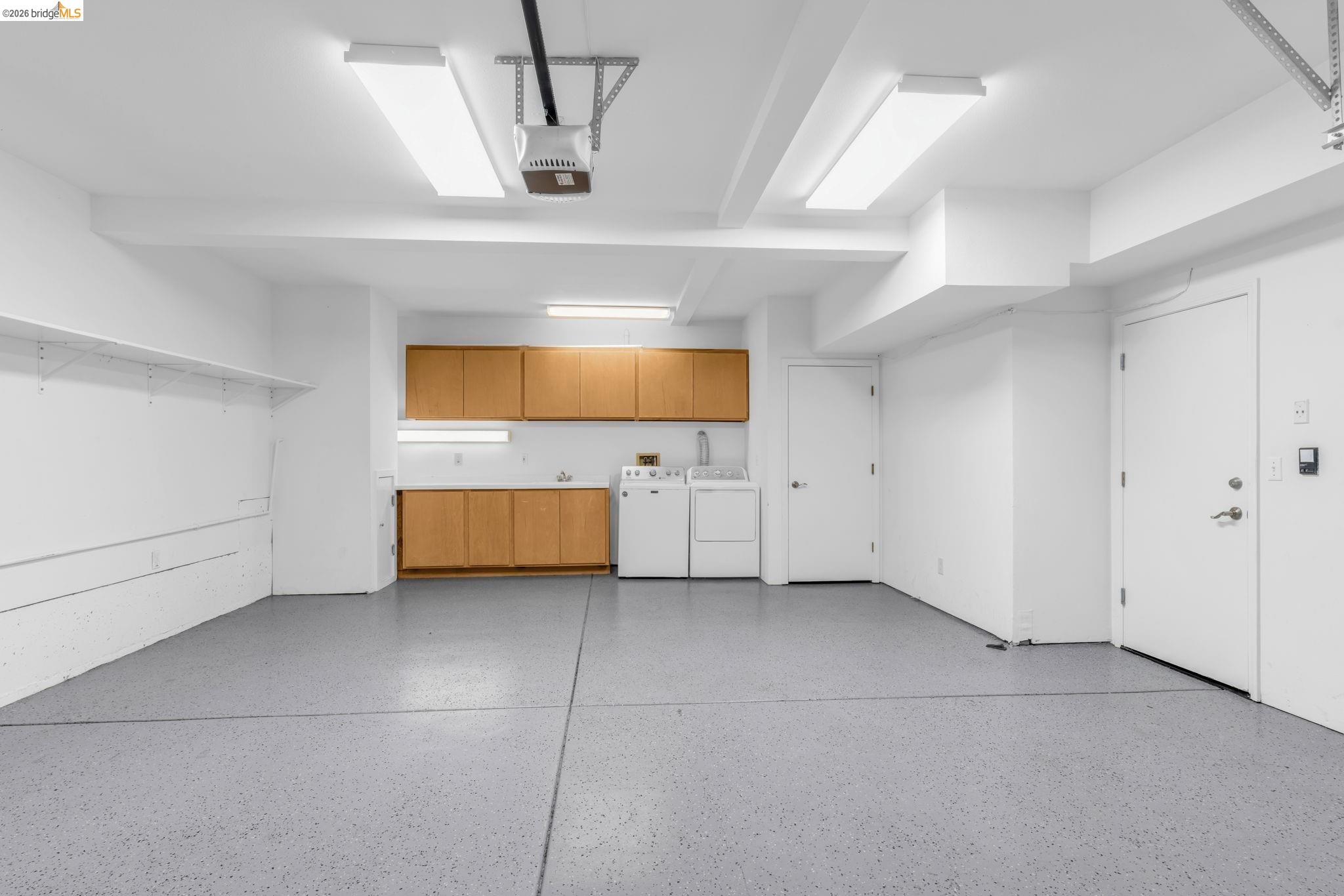 1881 Grand View Drive