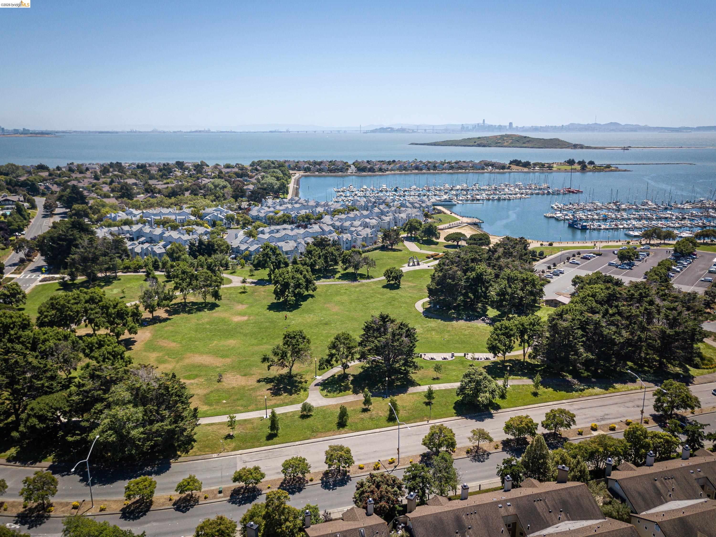 2101 Jetty Dr