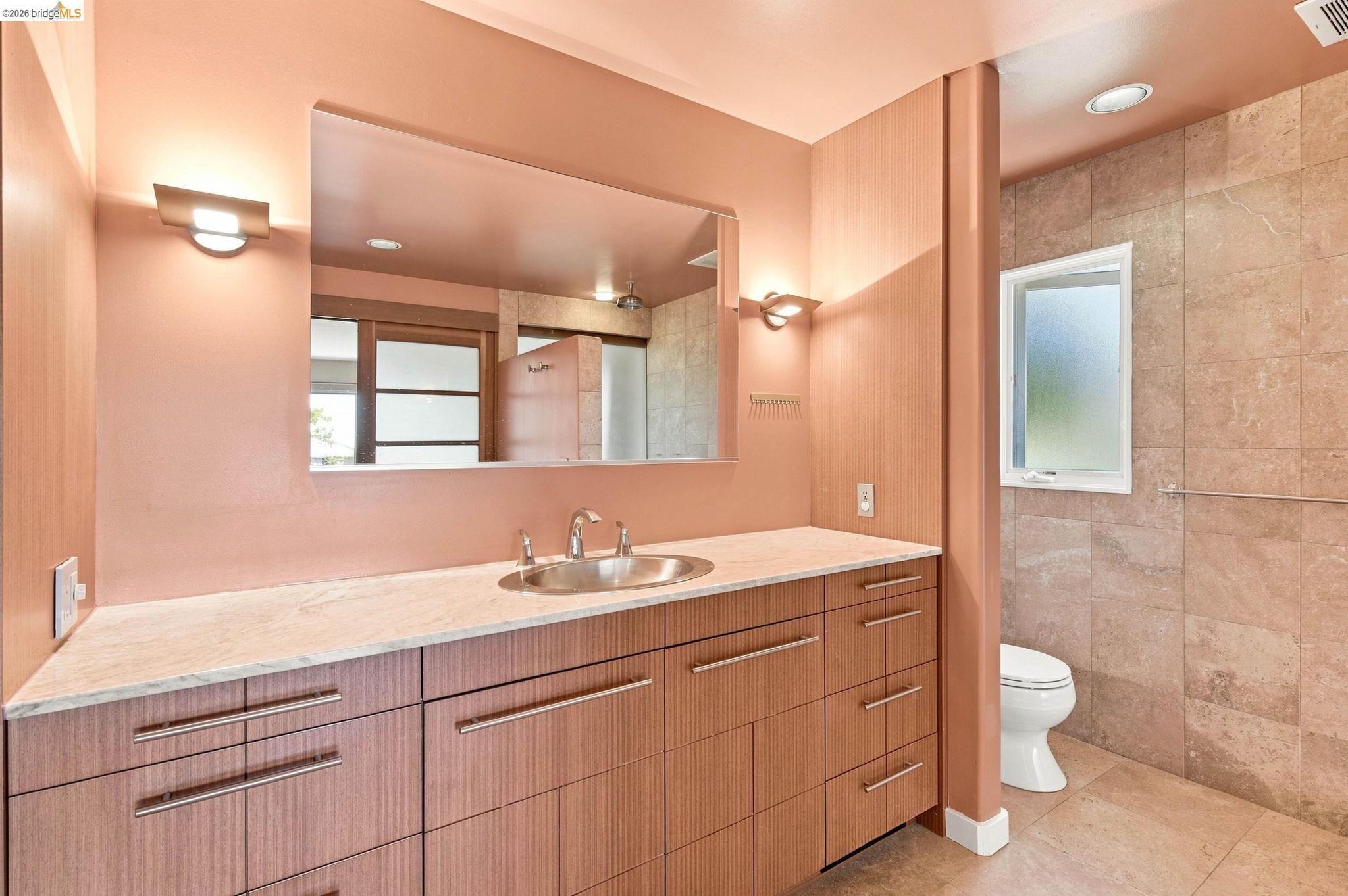 26 Dudley Ct