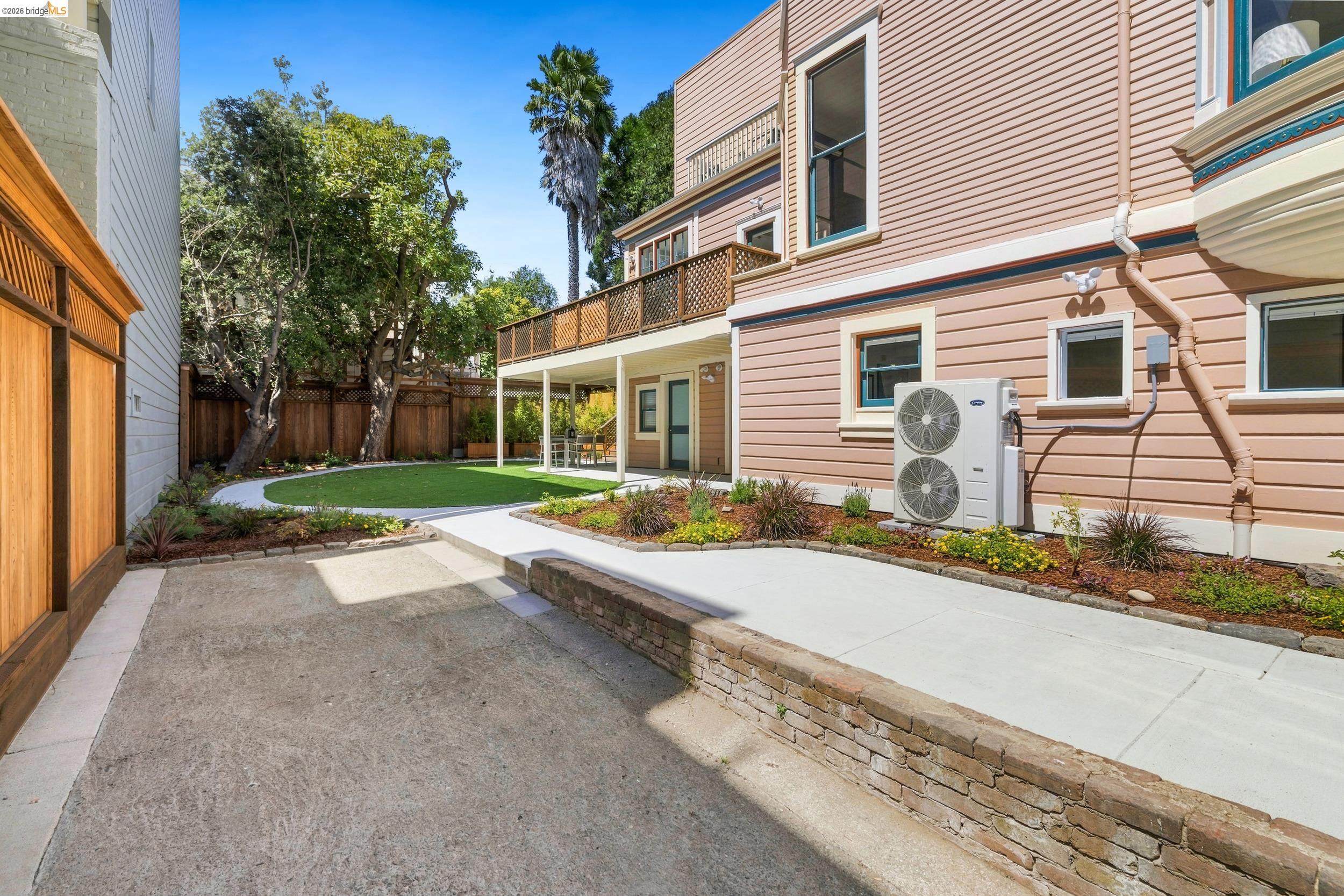 415 Fillmore St