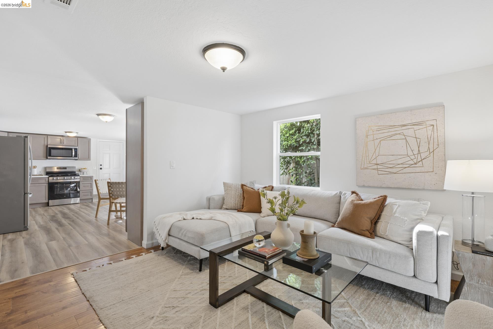 2138 Pacific Ave