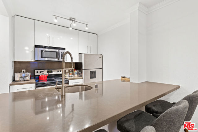 141 S Clark Drive # 226