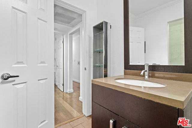 141 S Clark Drive # 226