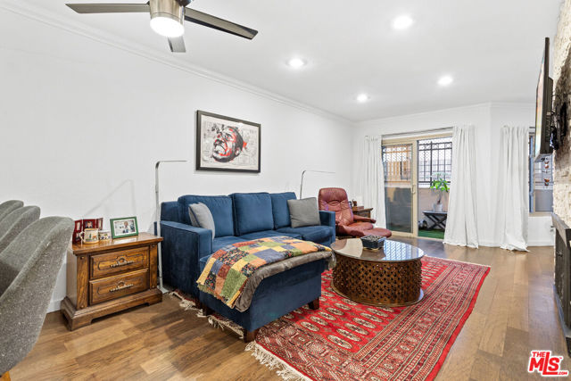 141 S Clark Drive # 226