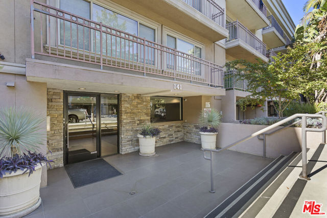 141 S Clark Drive # 226