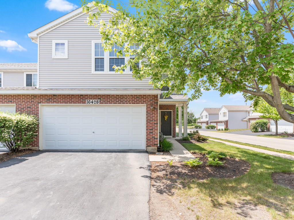 16428 Club Court