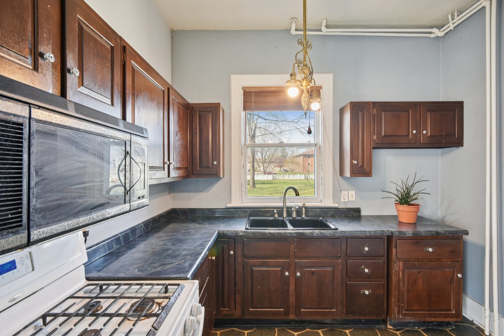 1003 N Chicago Street