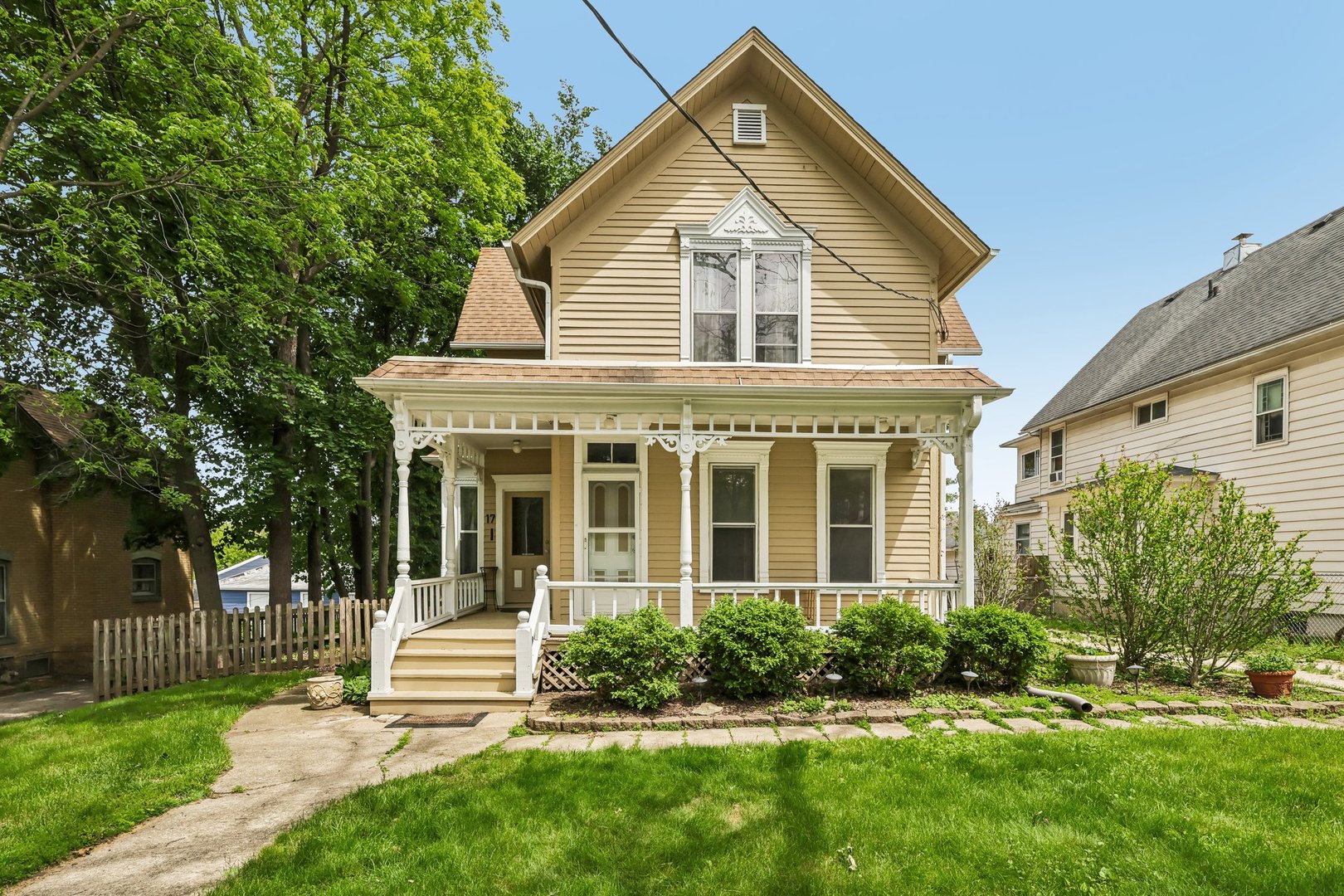 17 S Liberty Street