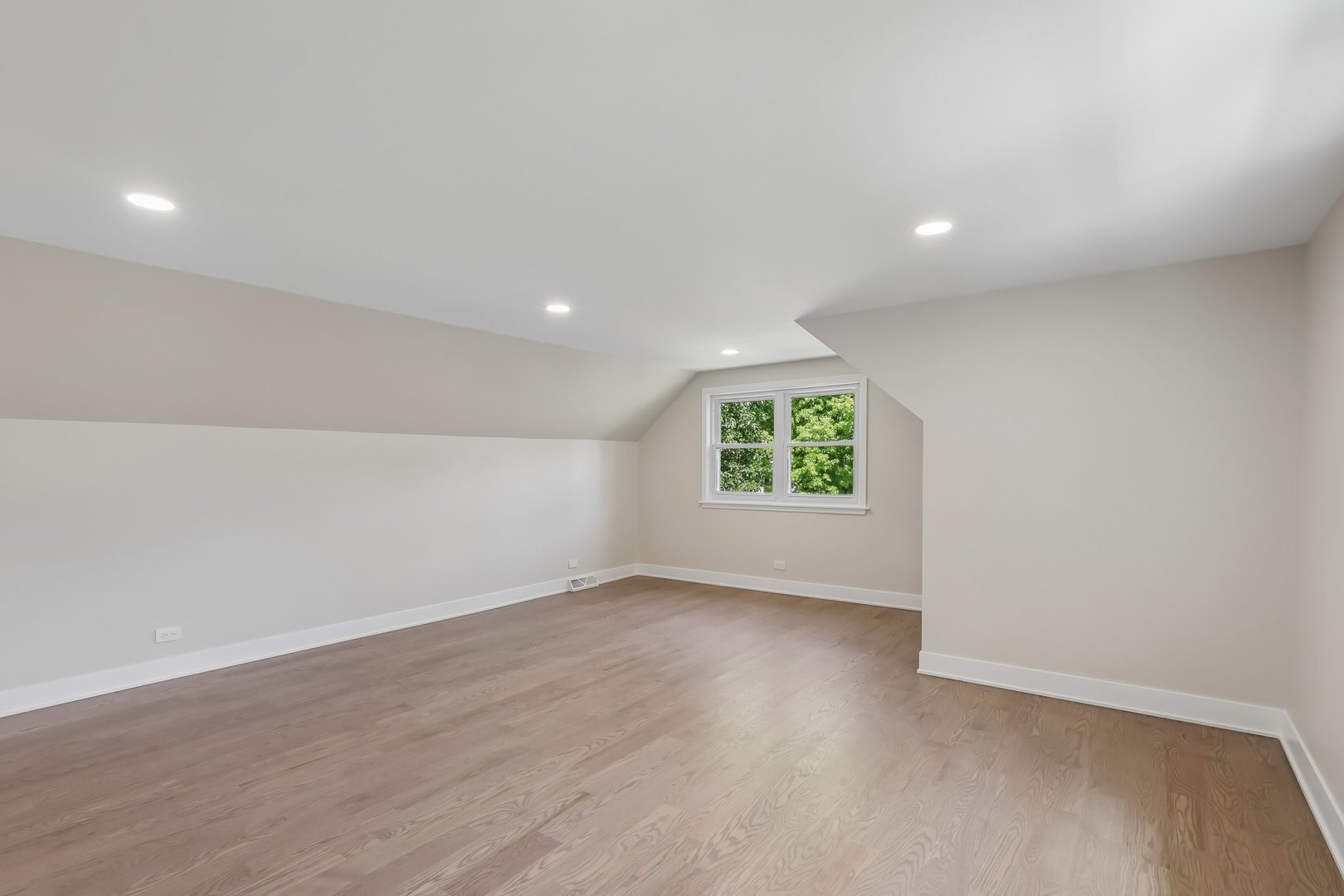 1208 Elizabeth Avenue