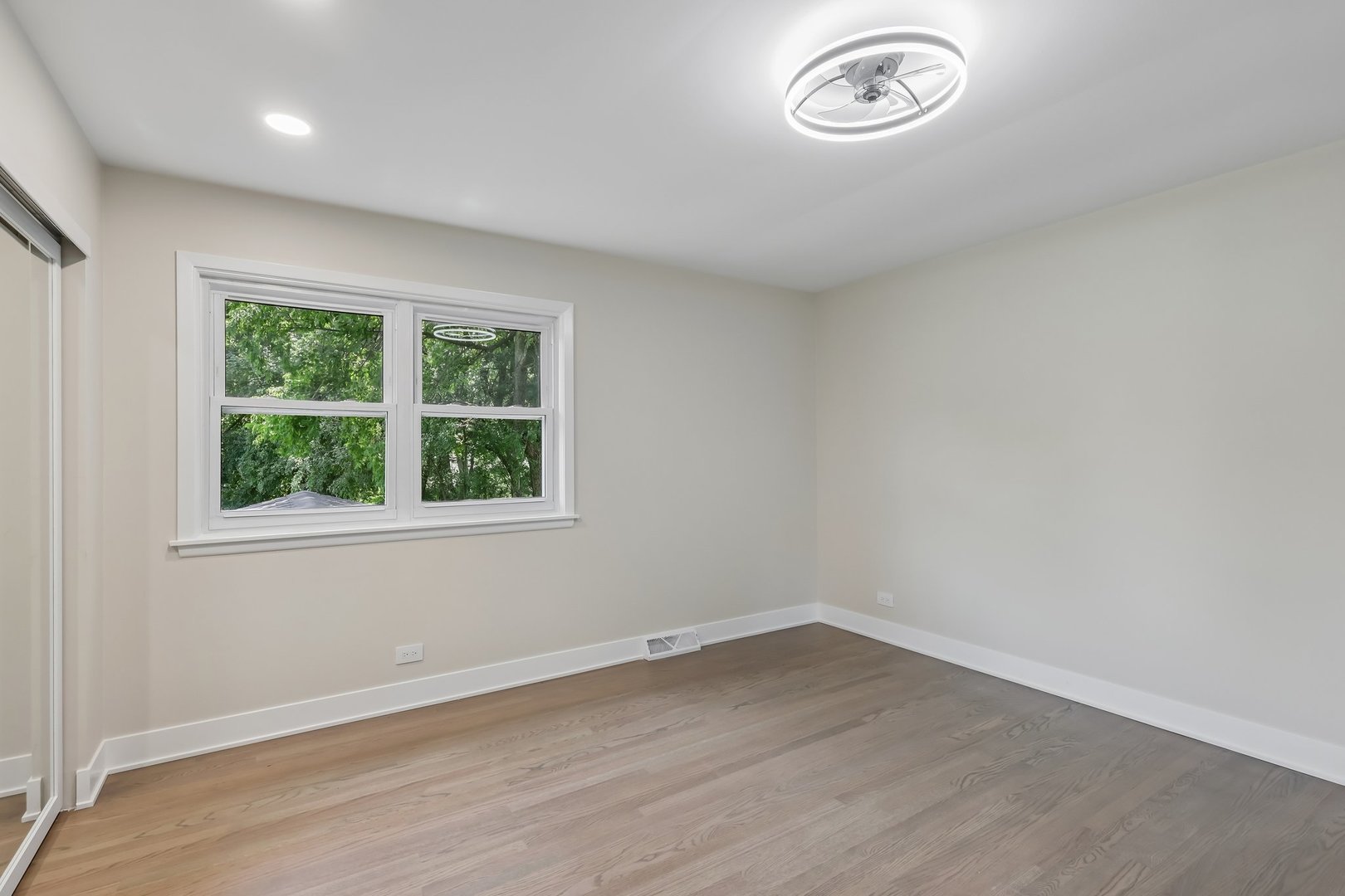 1208 Elizabeth Avenue