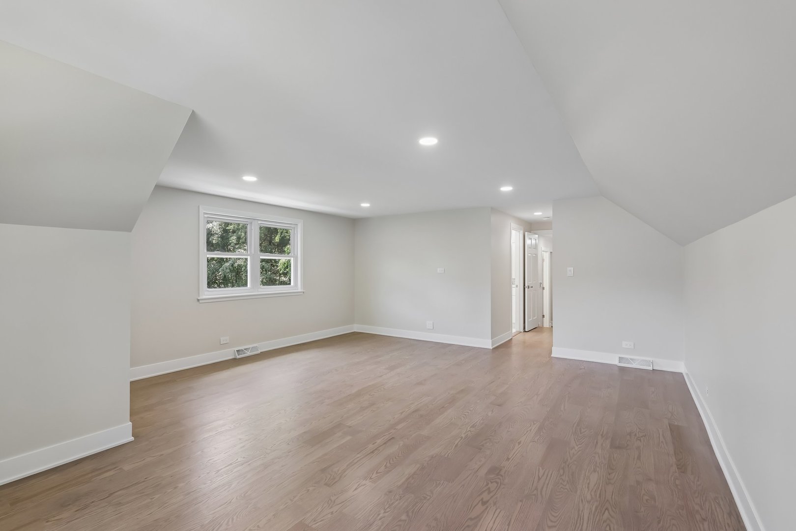 1208 Elizabeth Avenue