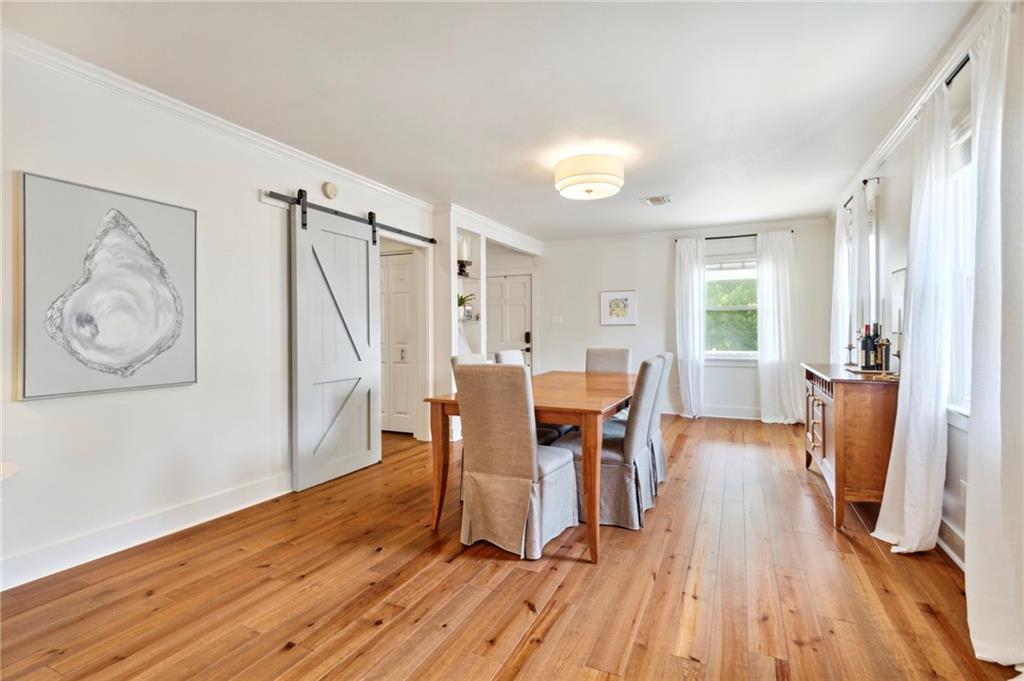 6735 GENERAL DIAZ Street