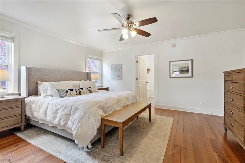 6735 GENERAL DIAZ Street