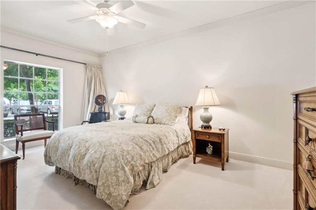 801 RUE BURGUNDY Street 113