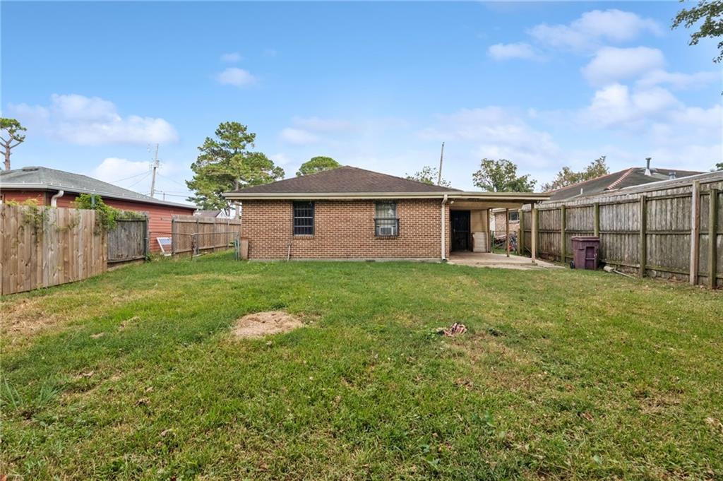 2135 DELAWARE Avenue