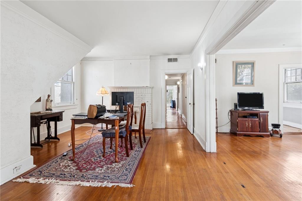 6040 42 PRYTANIA Street