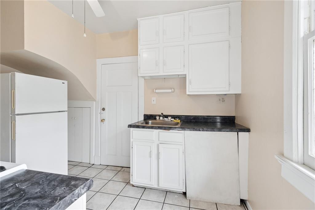 6040 PRYTANIA Street