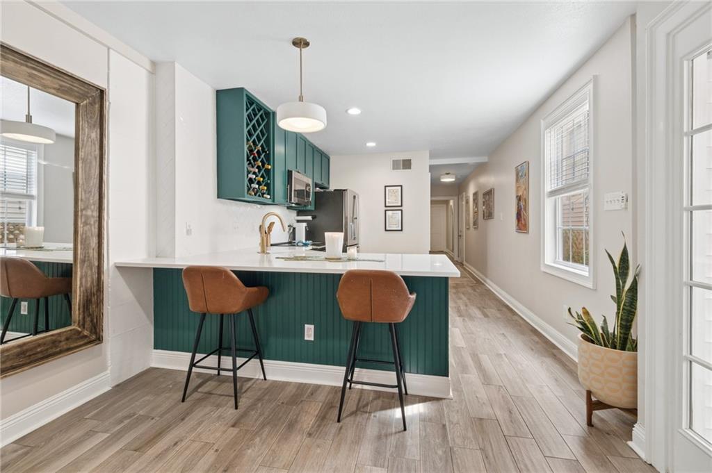 3110 DESOTO Street B