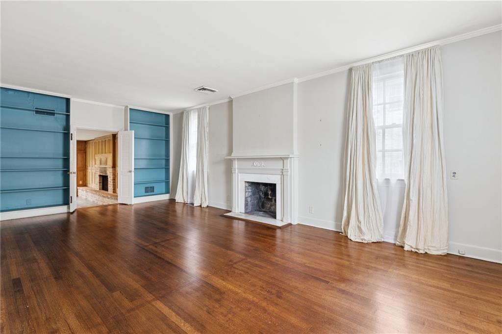 141 HOMESTEAD Avenue