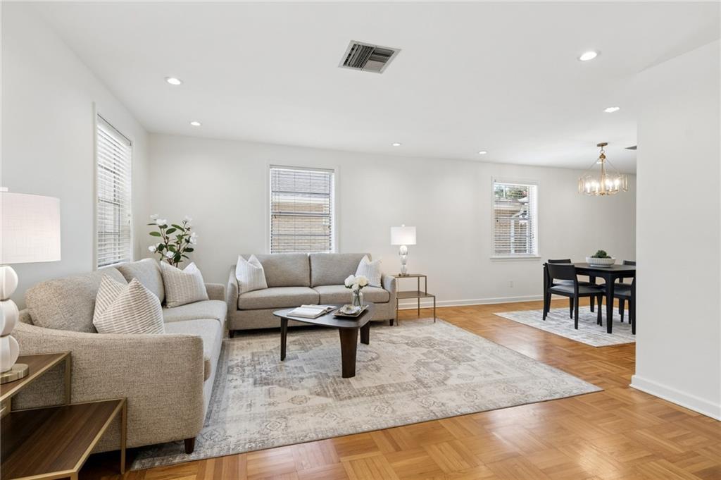 3529 CLIFFORD Drive