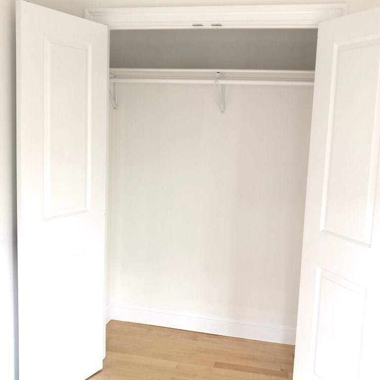 11 Sheridan St # 2