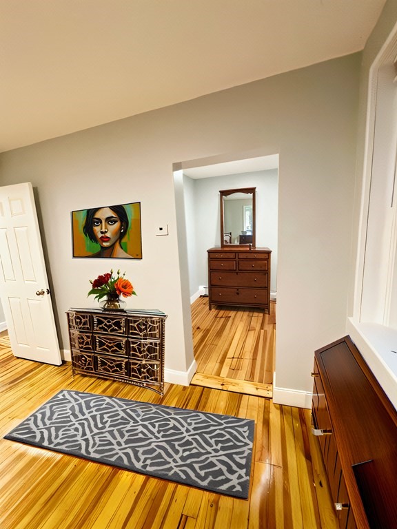 29 Thacher St # 3