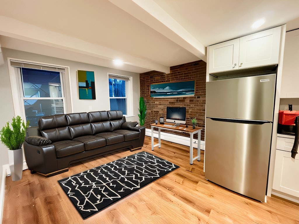 29 Thacher St # 3