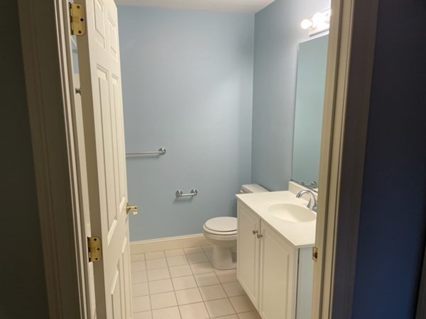 1 Millbrook Ln # 202