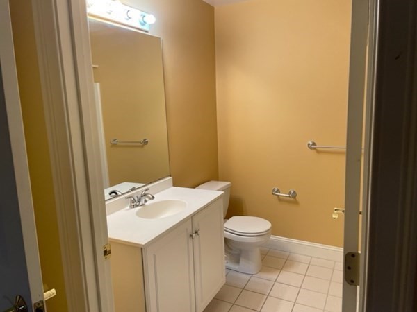 1 Millbrook Ln # 202