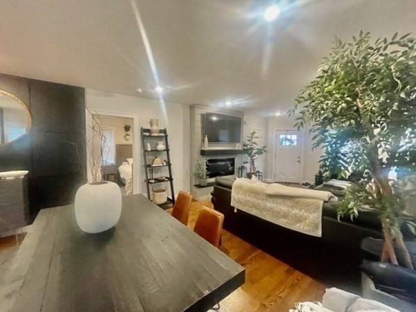 193 Sheridan Ave # 1