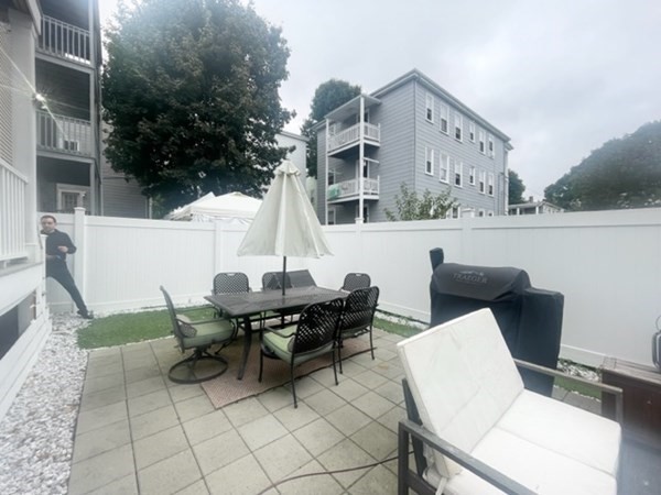 193 Sheridan Ave # 1