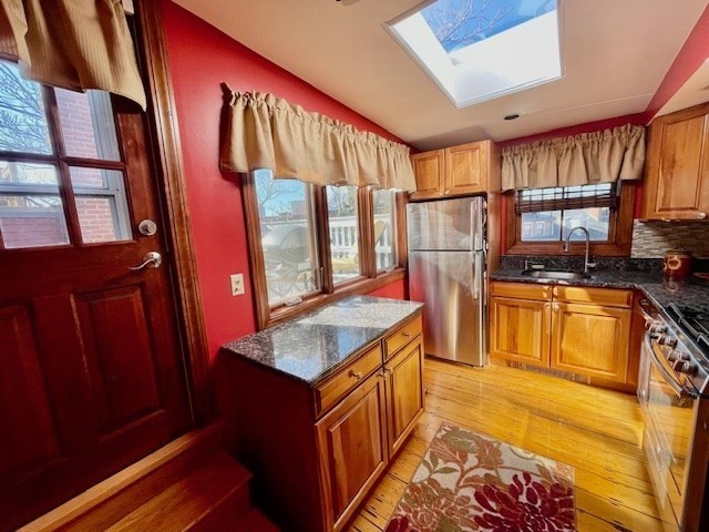 32 Chestnut St # 3