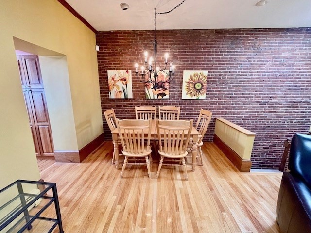 32 Chestnut St # 3