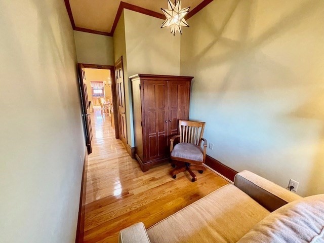 32 Chestnut St # 3