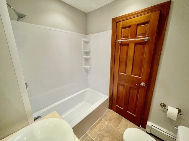 32 Chestnut St # 3