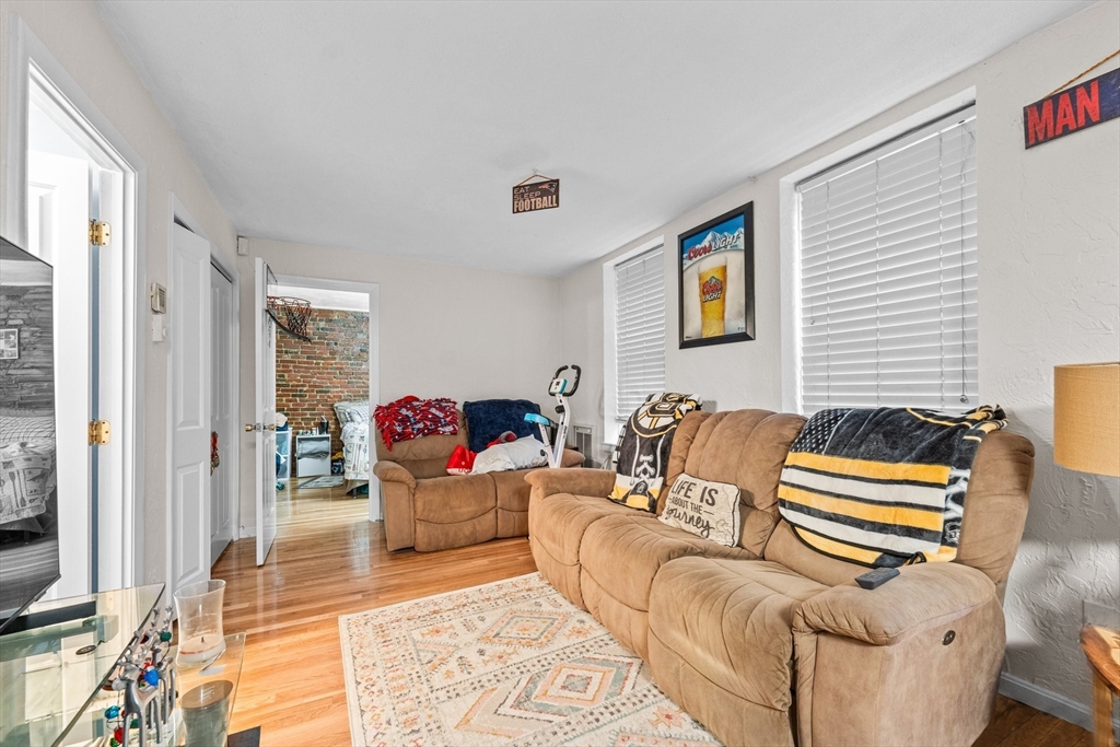 29 Cooper St # 2