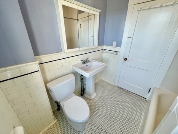 2 Wyman Ct # 2