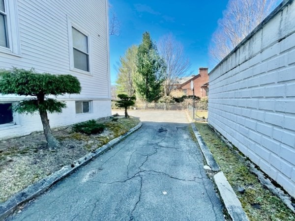2 Wyman Ct # 2