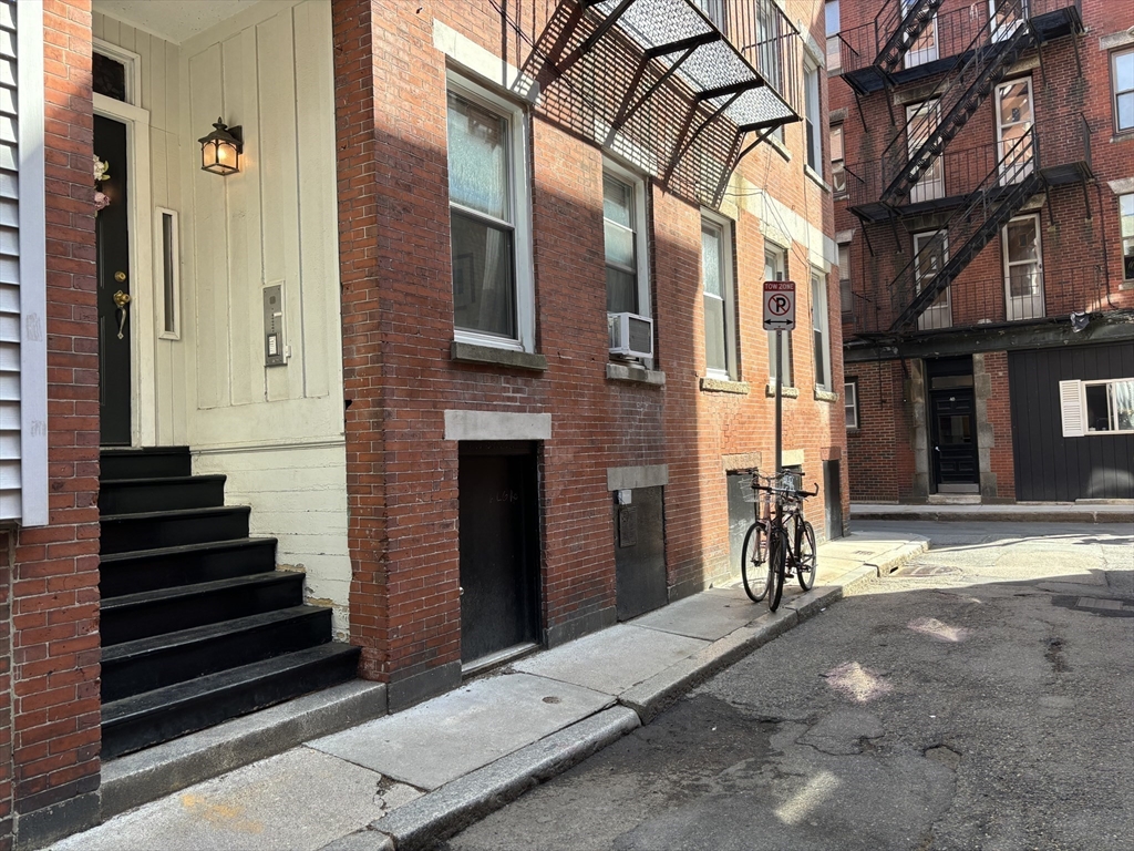 26 Unity Street # 4
