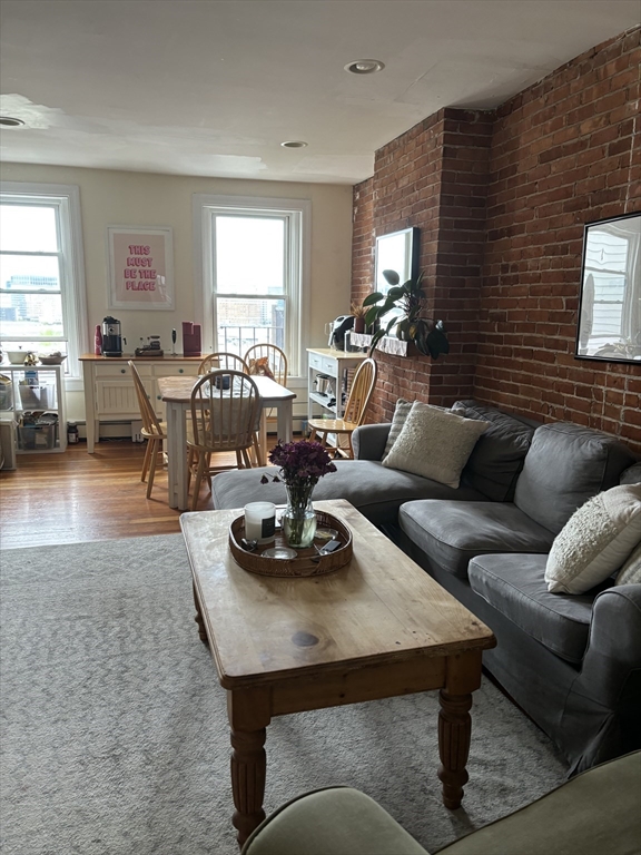 534 E Broadway # 3